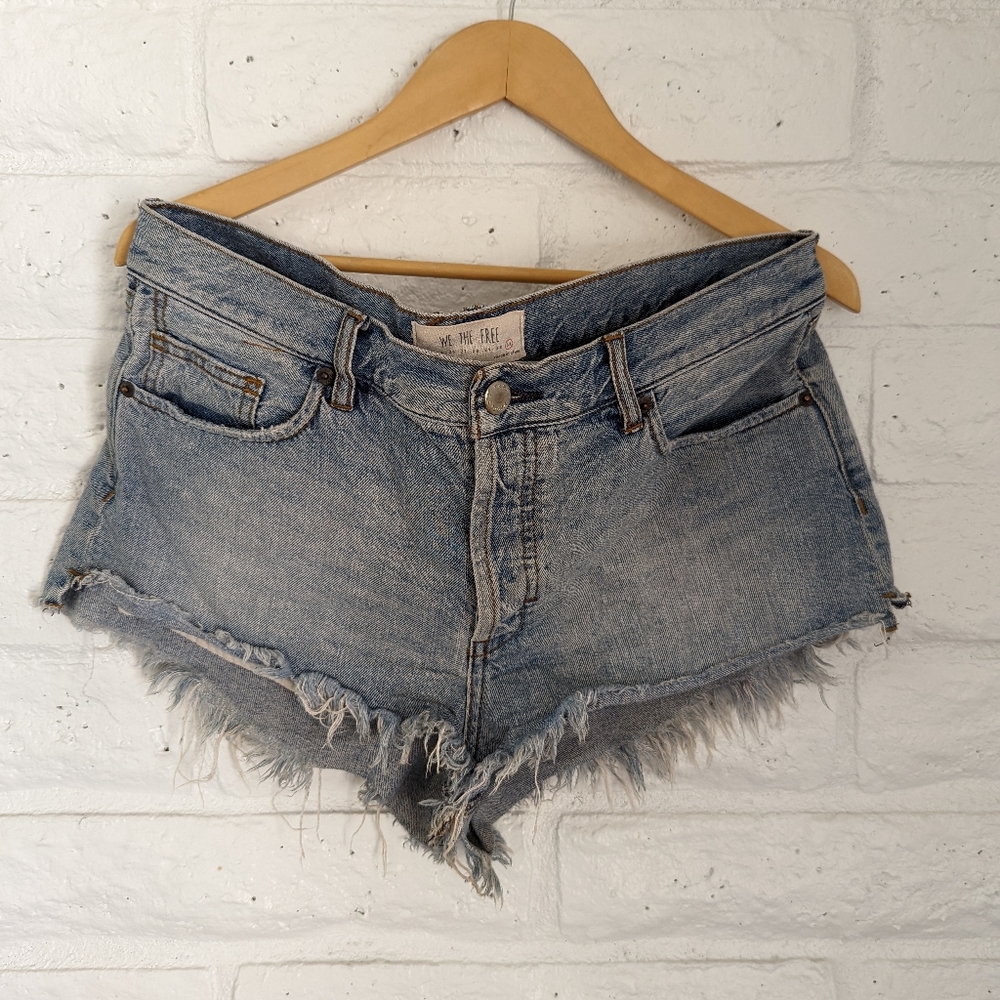 We the Free 5 button fly shorts